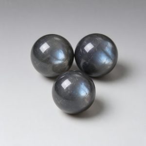 Labradorite bead close-up showing natural blue flash
